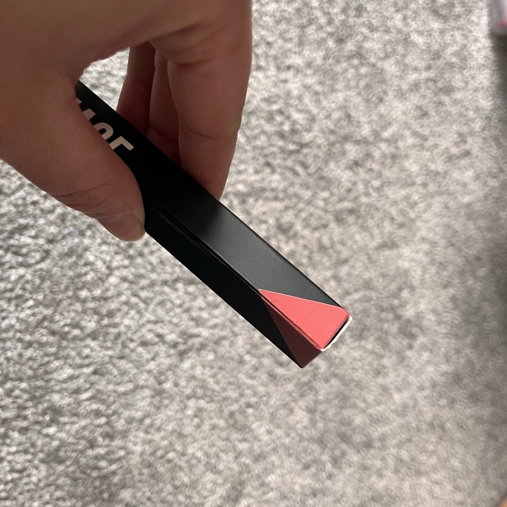 NWT IL MAKIAGE WATERPROOF LIP LINER